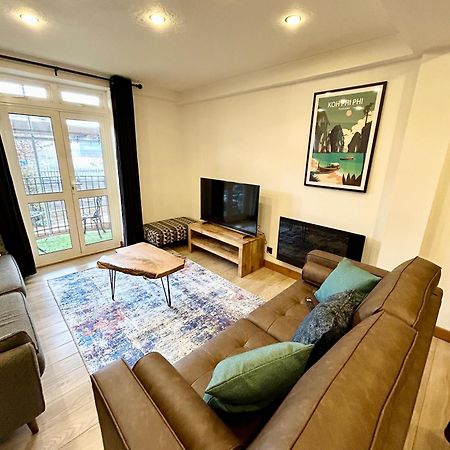 Spacious 3 Bedroom Apartment Close To Marina, 2 Parking Spaces, Kingsize Or Single Beds Саутхамптън Екстериор снимка